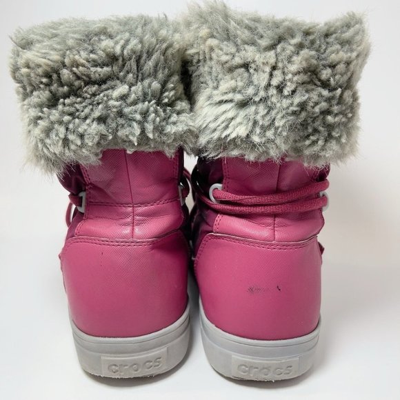 Crocs Lodge Point Lace-Up Snow Boots Women’s Faux Fur Trim Pomegranate - Picture 7 of 12